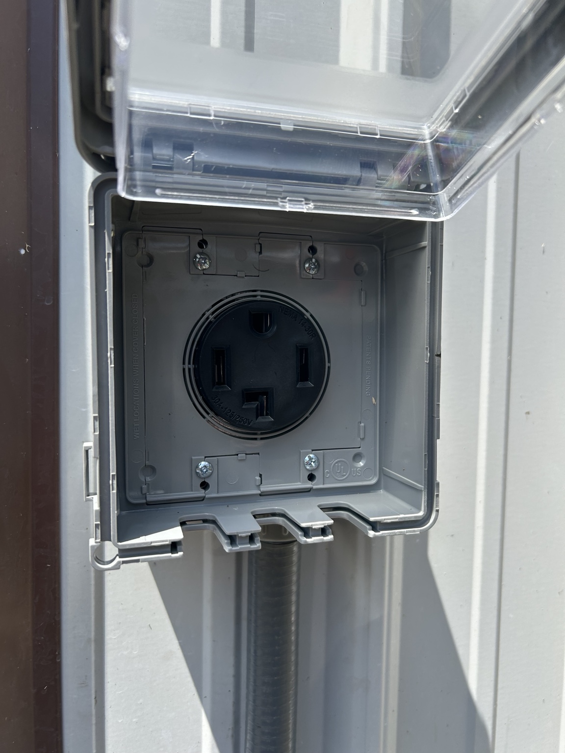 Outdoor Equipment Receptacle